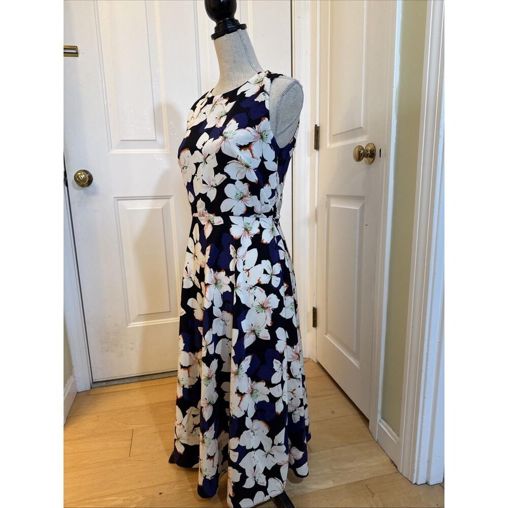 COOL WEDDING GUEST Papaya Weekend Purple And White Print Size 10 With Belt Loops